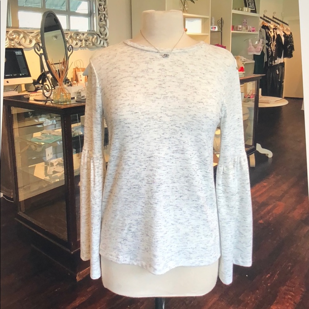 Michael Stars open neck top w bell sleeve in ash